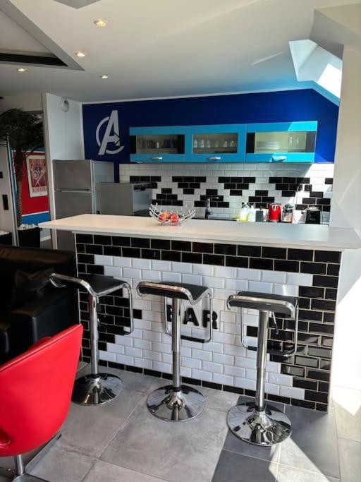 Appartement Disney Avengers, 5 Min Des Parcs Маньи-ле-Онгр Экстерьер фото